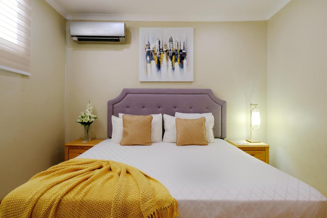 Victoria City Hotel Oranjestad Ngoại thất bức ảnh