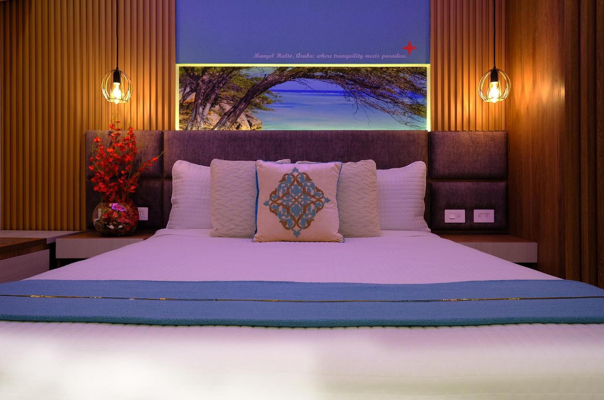 Victoria City Hotel Oranjestad Ngoại thất bức ảnh